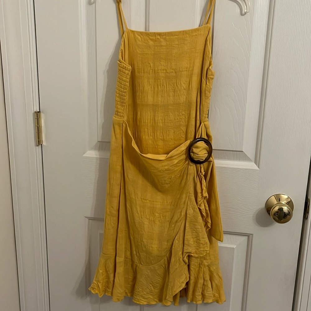 Yellow dress